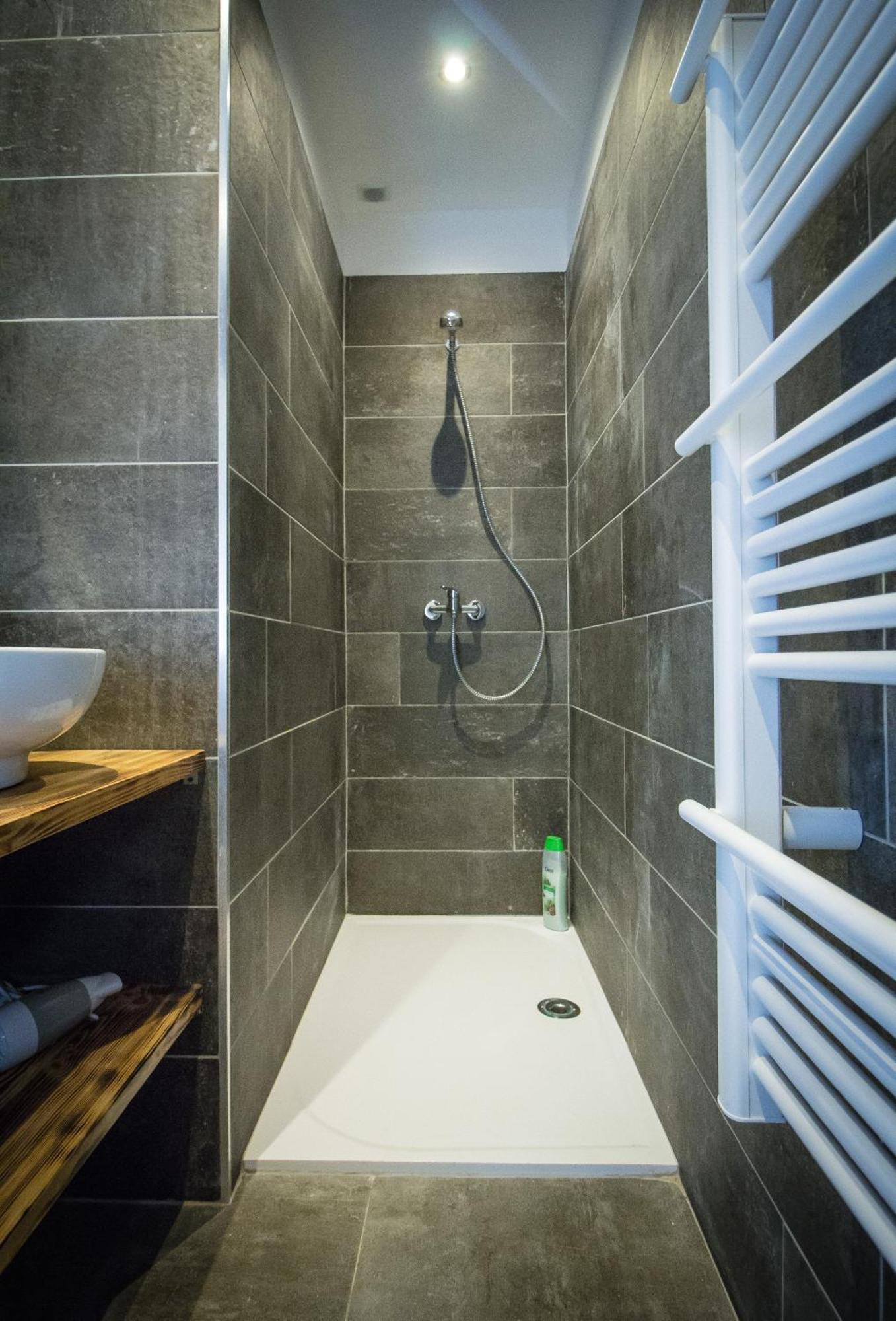 ** Au Canal Du Midi - Jaccuzzi & Luxueux Appartements ** カルカソンヌ エクステリア 写真